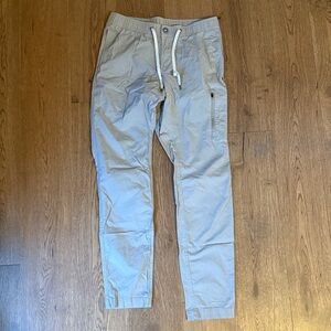 Vuori Men's Organic Cotton Pants - Gray